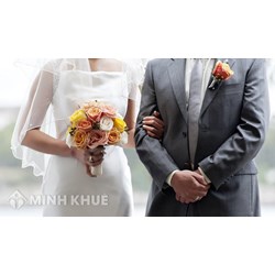 Khai sinh cho con khi bố mẹ chưa đủ tuổi kết hôn?