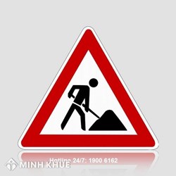 Bị tai nạn giao thông trên tuyến đường đang thi công kiện ai ?