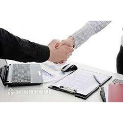 Đang mang thai mà hết hạn hợp đồng thì có được ký tiếp không?