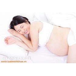 Đang mang thai hết hạn hợp đồng vậy được hưởng thai sản?
