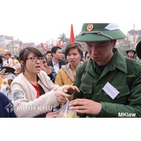 Sinh năm bao nhiêu thì đã hết độ tuổi nhập ngũ? Thời điểm tuyển quân là khi nào?