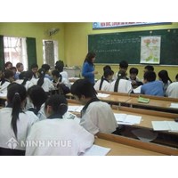 Dạy trường bán công có được phụ cấp thâm niên nhà giáo?
