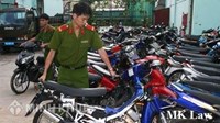 Tư vấn về việc để xe lòng đường bị cảnh sát trật tự mang về phường ?