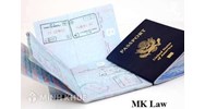 Tư vấn về việc nhờ người đi lấy hộ chiếu bị giữ giấy tờ ?