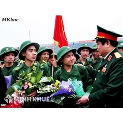 Đang đi học có mẹ già, bố mất thì có phải đi nghĩa vụ quân sự ? Tiêu chuẩn tham gia nghĩa vụ quân sự ?