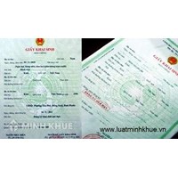 Làm giấy khai sinh cho con khi không có giấy kết hôn thì con có mang họ cha được không ?
