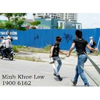 Phân biệt hành vi phòng vệ chính đáng hay gây rối trật tự công cộng?