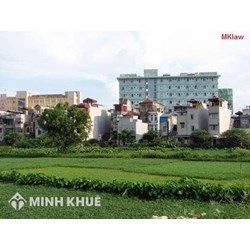 Tặng cho đất đai có phải đóng thuế không? Gồm những thuế nào?