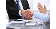 Người lao động xin nghỉ việc có phải bồi thường chi phí đào tạo cho công ty không ?