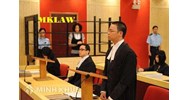 Muốn thuê dịch vụ đại diện và thuê luật sư để tư vấn thì làm thế nào?
