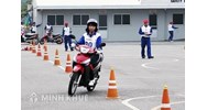 Xe múc có cần biển số không? Thủ tục sang tên đổi chủ máy xúc?