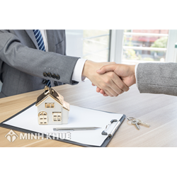 Người có tên trong hộ khẩu liên quan gì đến việc bán đất ?