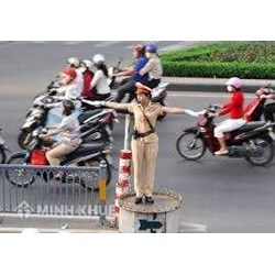 Đi sai làn đường xử phạt như thế nào?