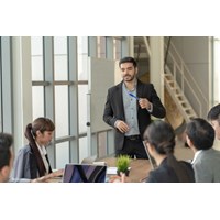 Ủy quyền của lãnh đạo như thế nào là hợp pháp?