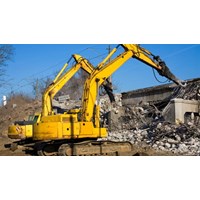 Mẫu quyết định về việc cưỡng chế phá dỡ công trình vi phạm trật tự xây dựng đô thị (Phụ lục 5)