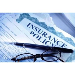 Người lao động đã đủ tuổi 60 nhưng chưa đủ 20 năm đóng BHXH thì có được làm việc tiếp ?