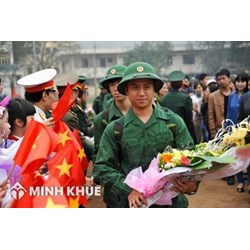 Học liên thông hệ vừa học vừa làm có được hoãn nghĩa vụ quân sự ? Điều kiện hoãn NVQS ?