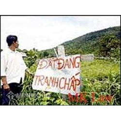 Ký tên chuyển nhượng quyền sử dụng đất rồi có đòi lại được không ?