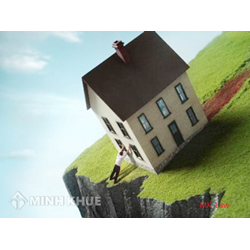 Đình chỉ thực hiện hợp đồng khi bị tuyên bố phá sản?