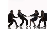 Phân tích về hành vi vi phạm luật cạnh tranh của doanh nghiệp ?