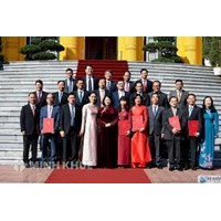 Đại sứ đặc mệnh toàn quyền là gì? Bổ nhiệm đại sứ đặc mệnh toàn quyền?