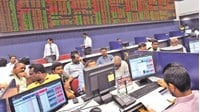 Decision No. 51/2014/QD-TTg dated September 15, 2014 of the Prime Minister guiding some contents on capital withdrawal, share sale, transaction registration and list in the stock market of the state-owned enterprises