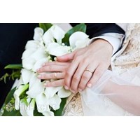 Thời điểm có hiệu lực của giấy chứng nhận đăng ký kết hôn ? Cấp lại giấy đăng ký kết hôn như thế nào ?