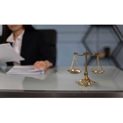 Giấy ủy quyền có phải công chứng hay không?