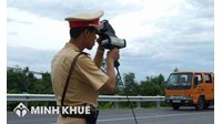 Xử phạt khi vi phạm vượt quá tốc độ và Có bị giữ xe khi chạy quá tốc độ?