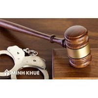 Đánh người tâm thần có phải chịu trách nhiệm hình sự không ? Mức bồi thường khi đánh người