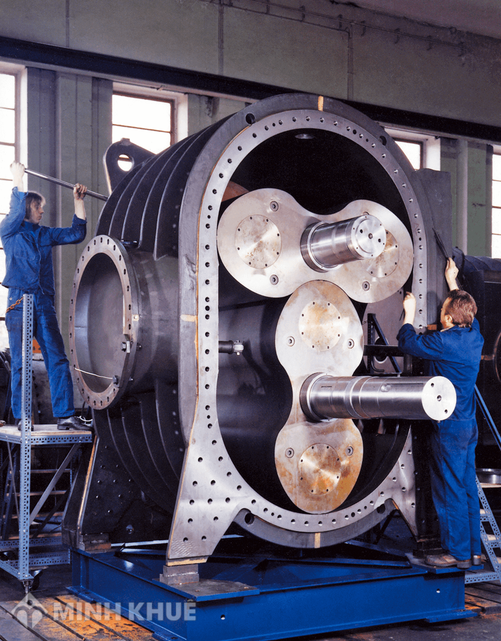 Register inventions of positivedisplacement machines for liquids