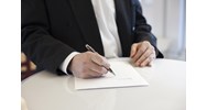Các mẫu hợp đồng ủy quyền bán đất mới nhất và việc nộp thuế, phí