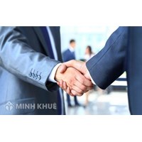 Đứng tên làm giám đốc cho người nước ngoài có rủi ro gì ? Có nên làm giám đốc hộ họ nữa không ?