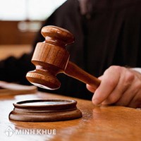 Nên làm đơn khởi kiện hay đơn trình báo công an khi bị lừa đảo?