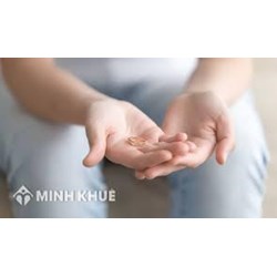Đương sự vắng mặt khi ly hôn đơn phương thì giải quyết thế nào?