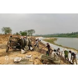 Mức phạt khi lấn chiếm đất hành lang đê để xây dựng nhà ở ? Cơ quan nào có thẩm quyền phạt ?