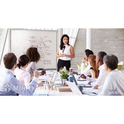 Quan hệ lao động tập thể là gì? Các quan hệ xã hội liên quan trực tiếp với quan hệ lao động?