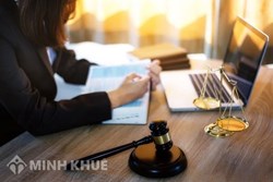 Mối quan hệ giữa luật thương mại và luật dân sự, luật thương mại quốc tế ?