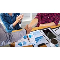 Quyền và nghĩa vụ của các bên trong hợp đồng mua bán doanh nghiệp ?
