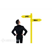 Quan hệ mua bán doanh nghiệp chịu sự điều chỉnh luật nào ?