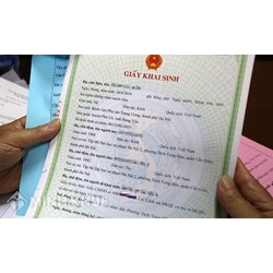 Quy định về quyền thay đổi họ tên - Tình huống thực tiễn