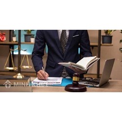 Xác định vị trí bình đẳng của người bào chữa thông qua việc bố trí phòng xử án