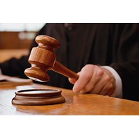 Lịch sử hình thành và phát triển của mô hình Tòa án tối cao và tòa án các cấp có chức năng bảo hiến?