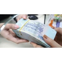 Căn cứ xác định tiền dịch vụ và phương thức thanh toán trong hợp đồng dịch vụ