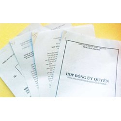 Khi nào thì các bên được đơn phương chấm dứt thực hiện hợp đồng ủy quyền?
