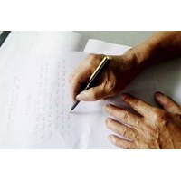 Người chưa thành niên có được lập di chúc không? Hình thức của di chúc là gì?