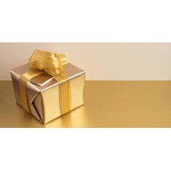 Di tặng khác gì so với hợp đồng tặng cho? Người được di tặng có quyền từ chối nhận di tặng không?