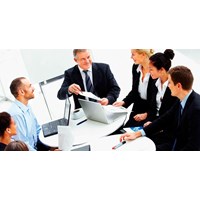 Căn cứ xác định pháp luật áp dụng đối với người không quốc tịch, người có nhiều quốc tịch