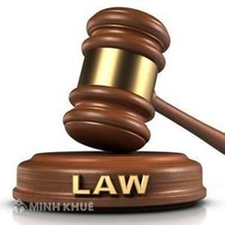 Nguyên đơn, các nhóm lợi ích trong thủ tục tố tụng và một số lưu ý trong thủ tục tố tụng ở Hoa Kỳ  ?