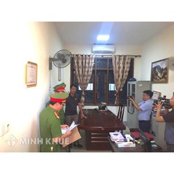 Biện pháp khám xét nhằm thu thập chứng cứ là gì?